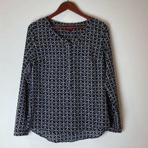 Preloved Merona Black and White Long Sleeve Blouse